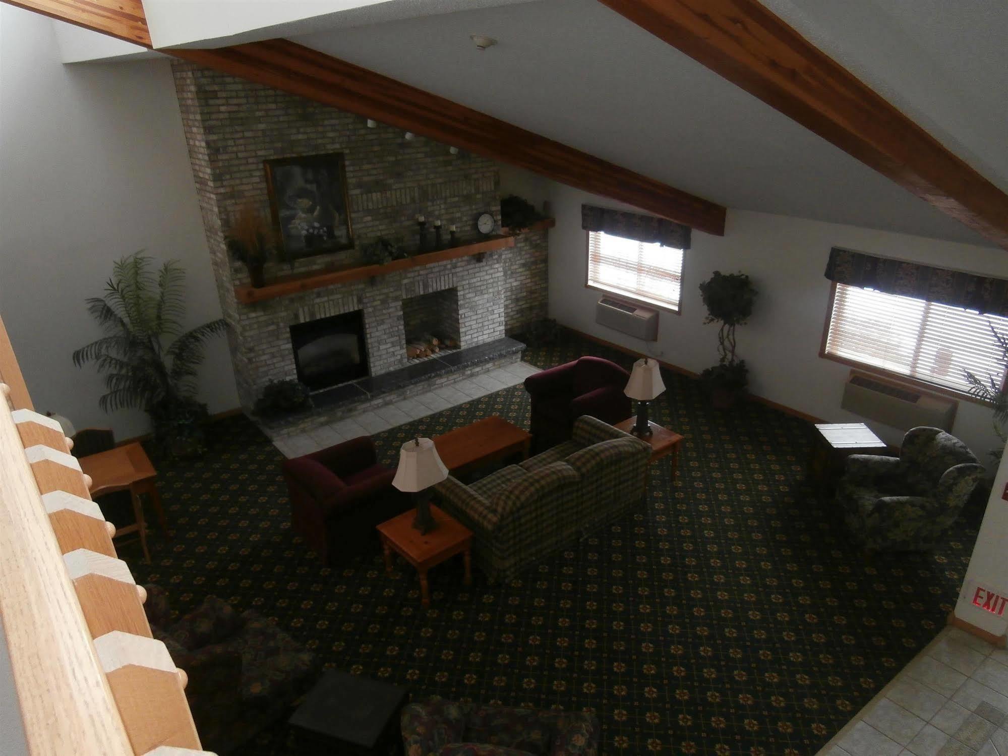 Americas Best Value Inn Annandale Bagian luar foto
